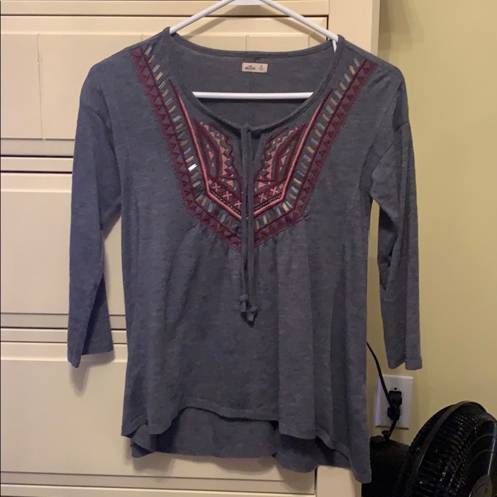 Gray quarter sleeve shirt from hollister